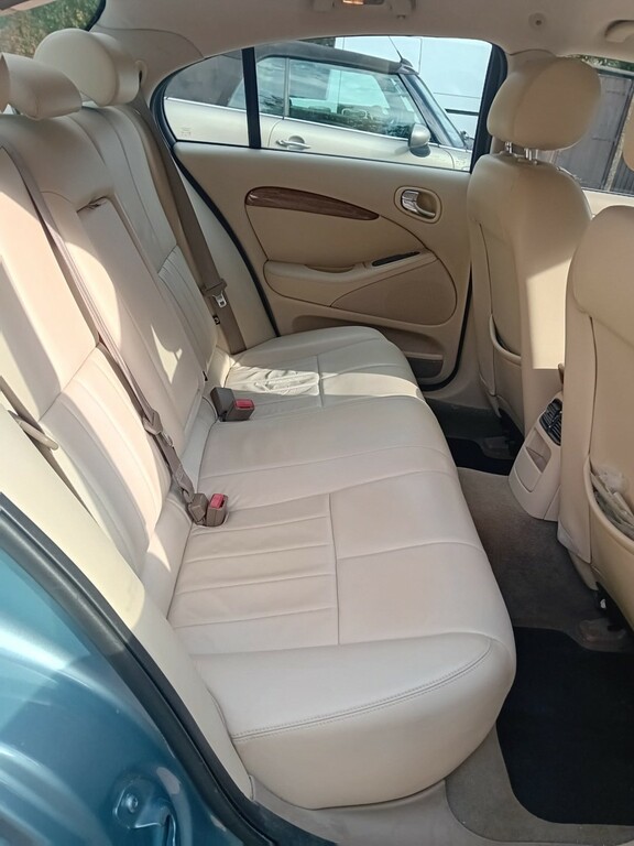 Jaguar S-Type 2.5 V6 Se Saloon Black #20