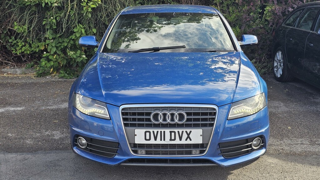 Audi A4 2.0 Tdi Se 141 Bhp Red #2