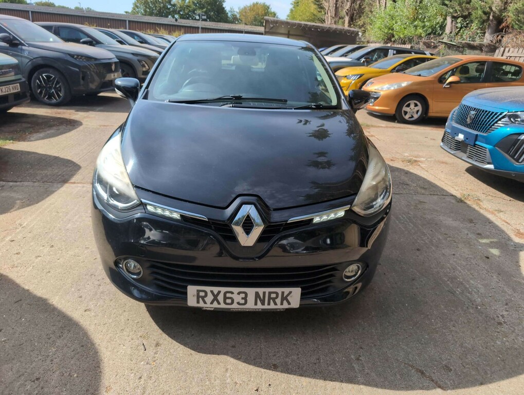 Renault Clio 1.5 Dci Dynamique S Medianav Black #2