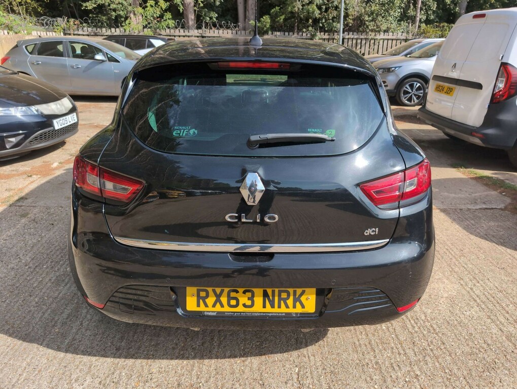 Renault Clio 1.5 Dci Dynamique S Medianav Black #3