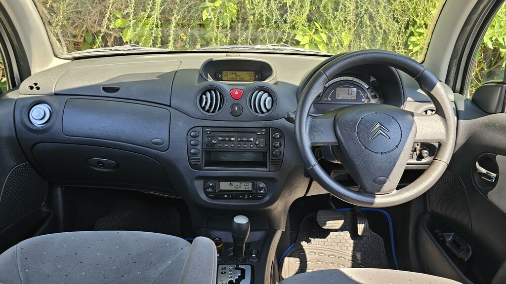 Citroen C3 1.4I Desire Black #11