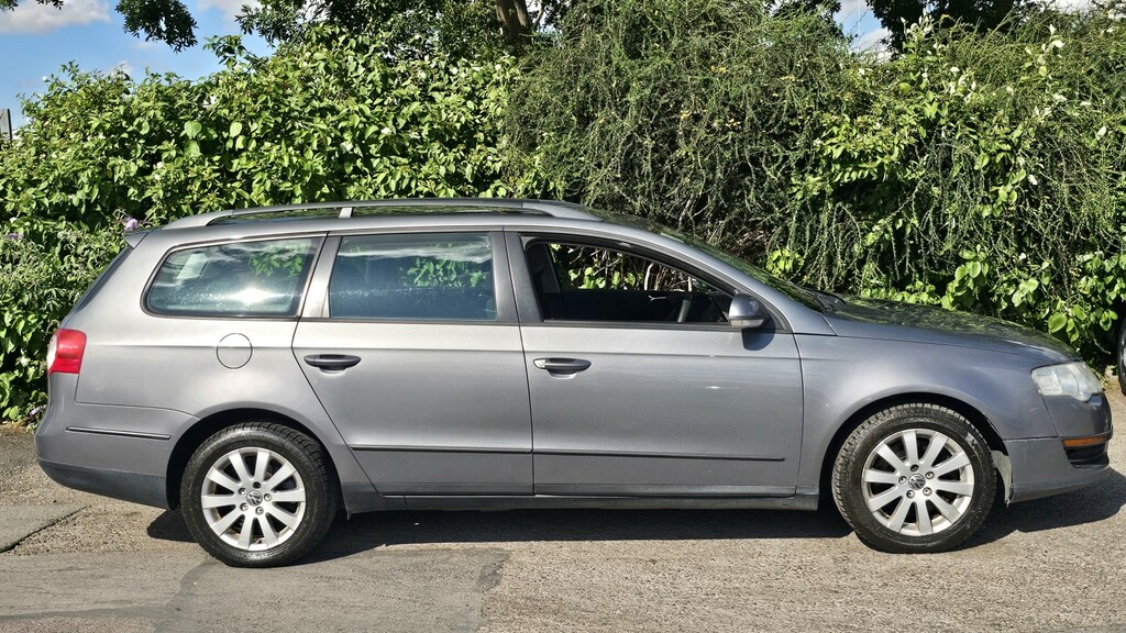 Volkswagen Passat Se Green #11