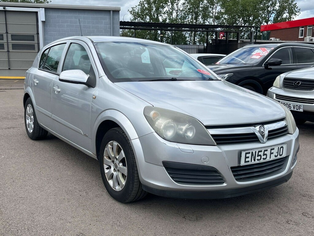 Vauxhall Astra 1.8 I 16V Club Silver