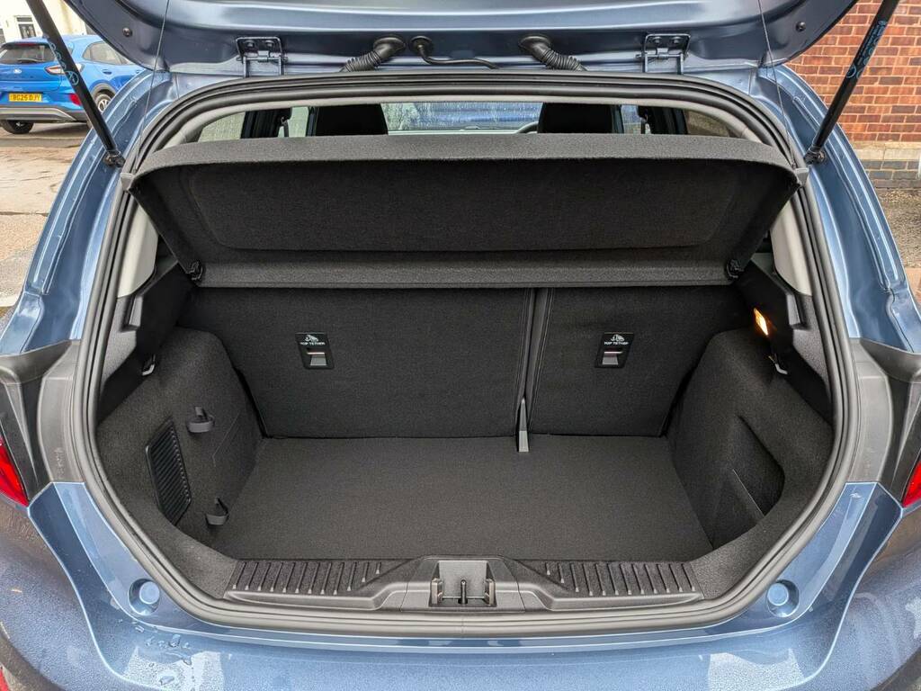 Ford Fiesta 1.1 Trend Blue #6