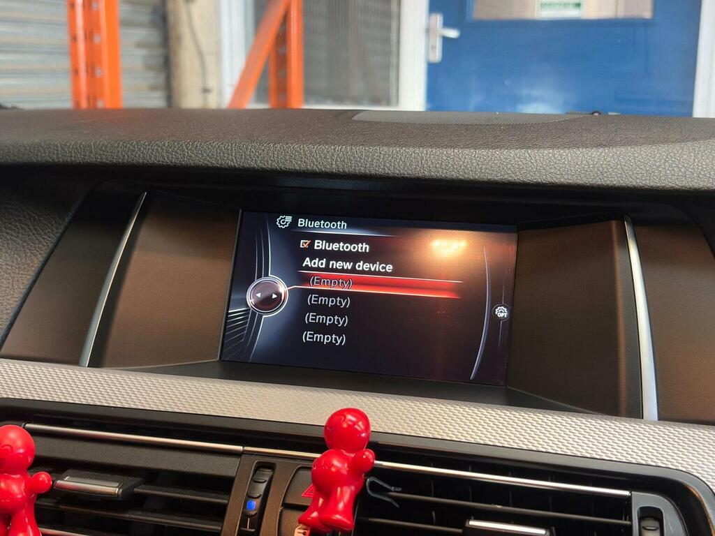 BMW 5 Series 520D 190 M Sport Step White #43