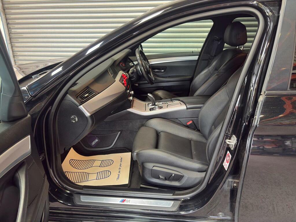 BMW 5 Series 520D 190 M Sport Step White #26