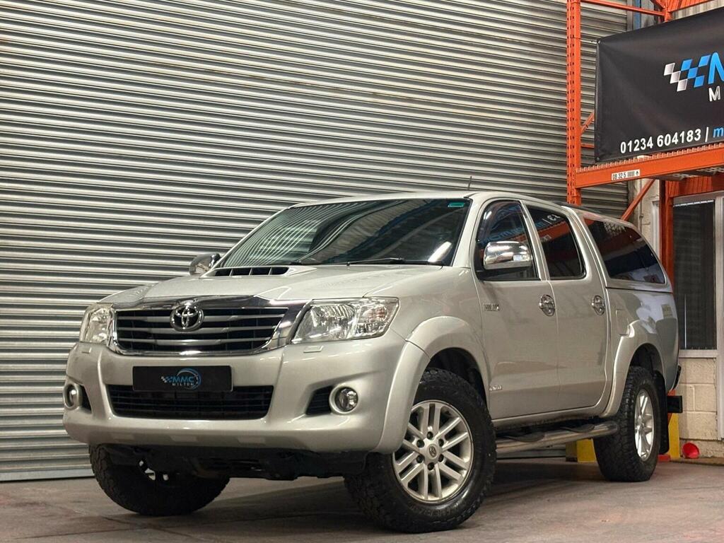 Toyota HILUX 3.0 D-4d Invincible 4Wd Silver #3