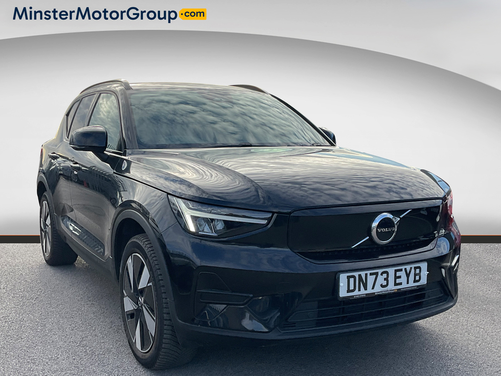 Volvo XC40 Core Recharge Ev DN73EYB Black