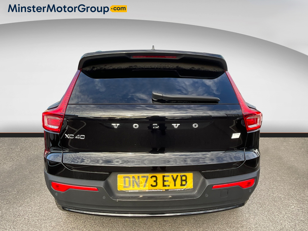 Volvo XC40 Core Recharge Ev DN73EYB Black #3