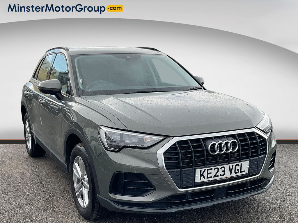 Audi Q3 Technik 45 Tfsi E S-a Grey