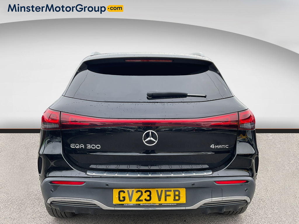 Mercedes-Benz EQA 300 Amg Lne Premium 4Matic Black #3