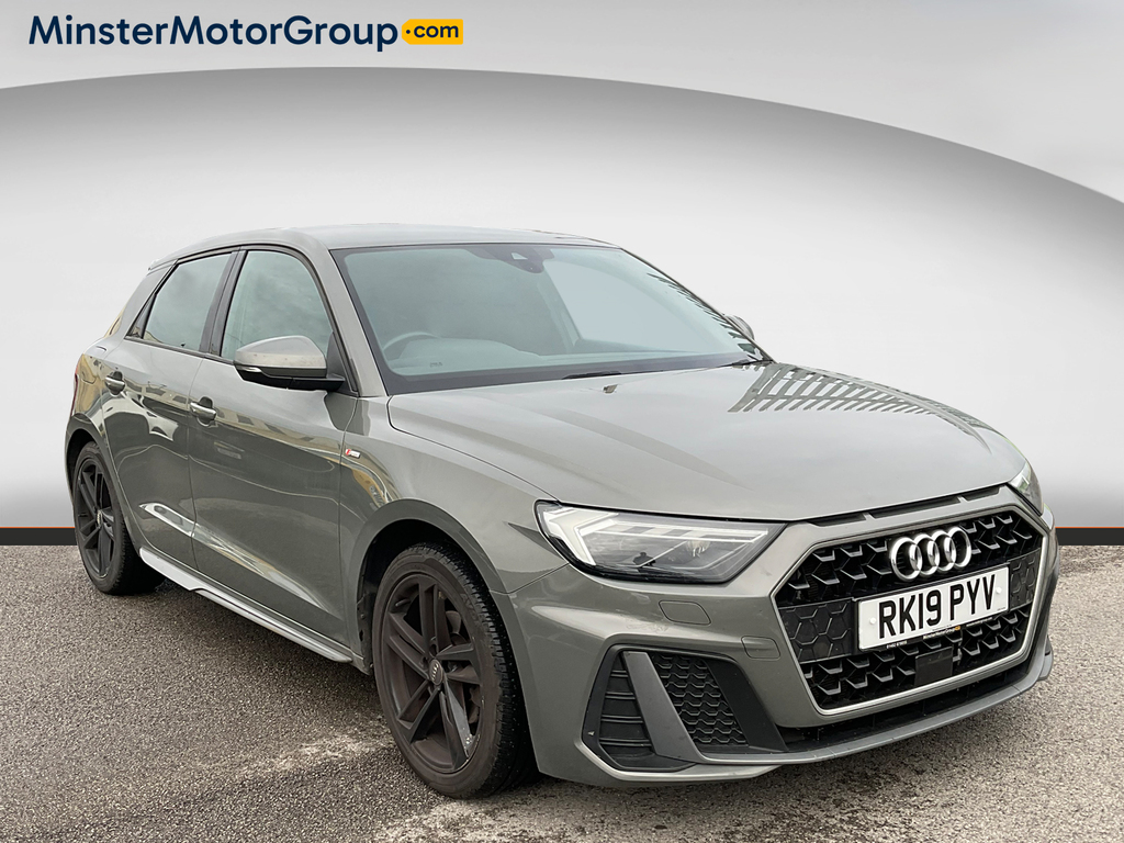 Audi A1 A1 Sportback 40 Tfsi S Line Competition S-a Red #1