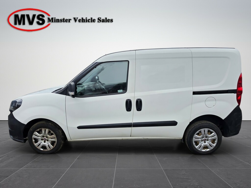 Fiat Doblo 1.3 Doblo Cargo White #4