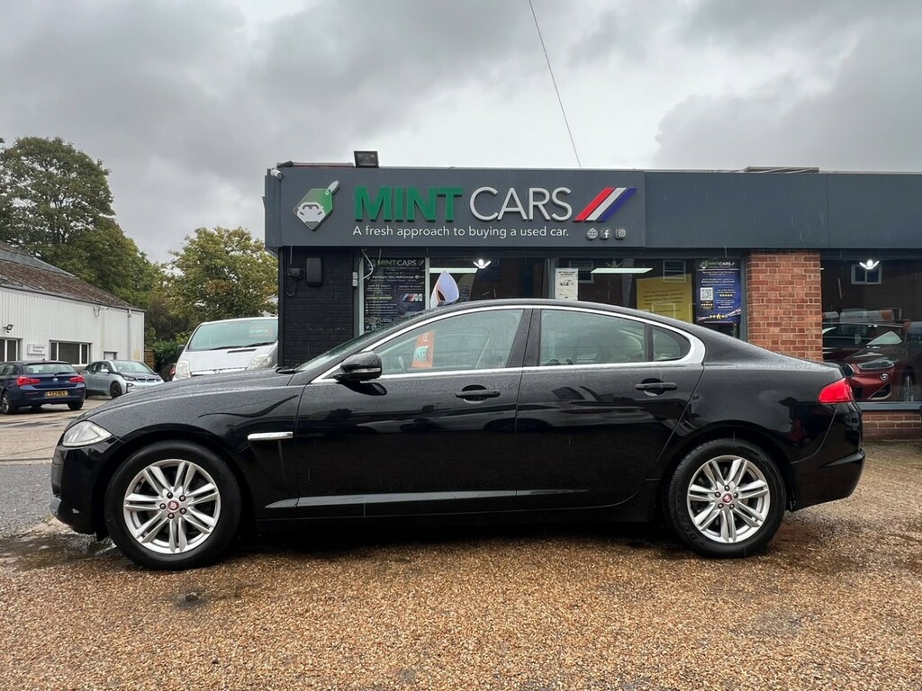 Jaguar XF 2.2 D Se Business Black #5