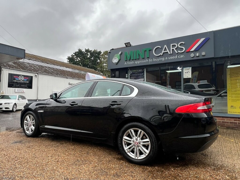 Jaguar XF 2.2 D Se Business Black #6