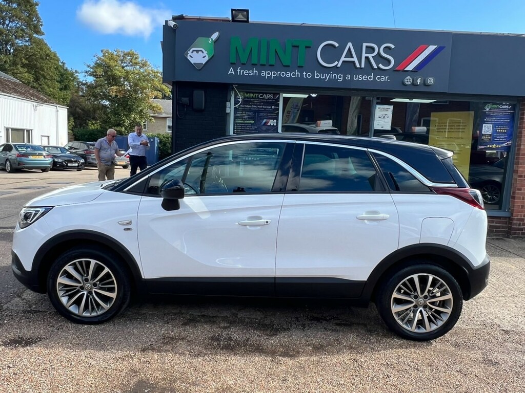 Vauxhall Crossland X 1.5 Turbo D Griffin White #6