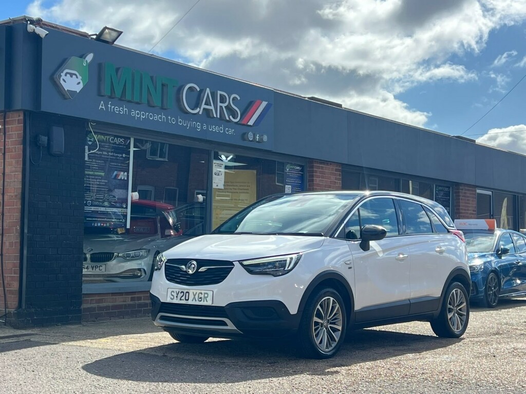 Vauxhall Crossland X 1.5 Turbo D Griffin White #4