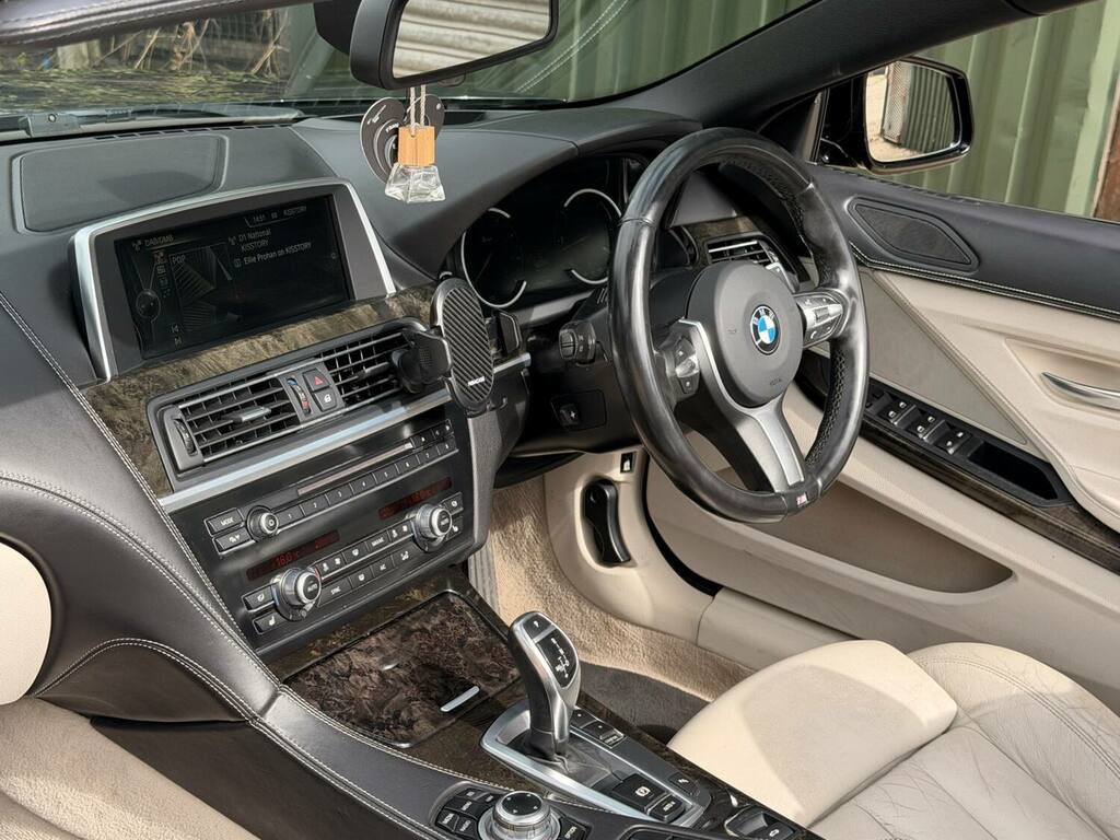 BMW 6 Series Convertible Black #16