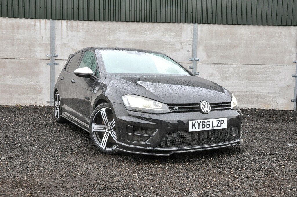 Volkswagen Golf 2.0 Tsi Bluemotion Tech R Black