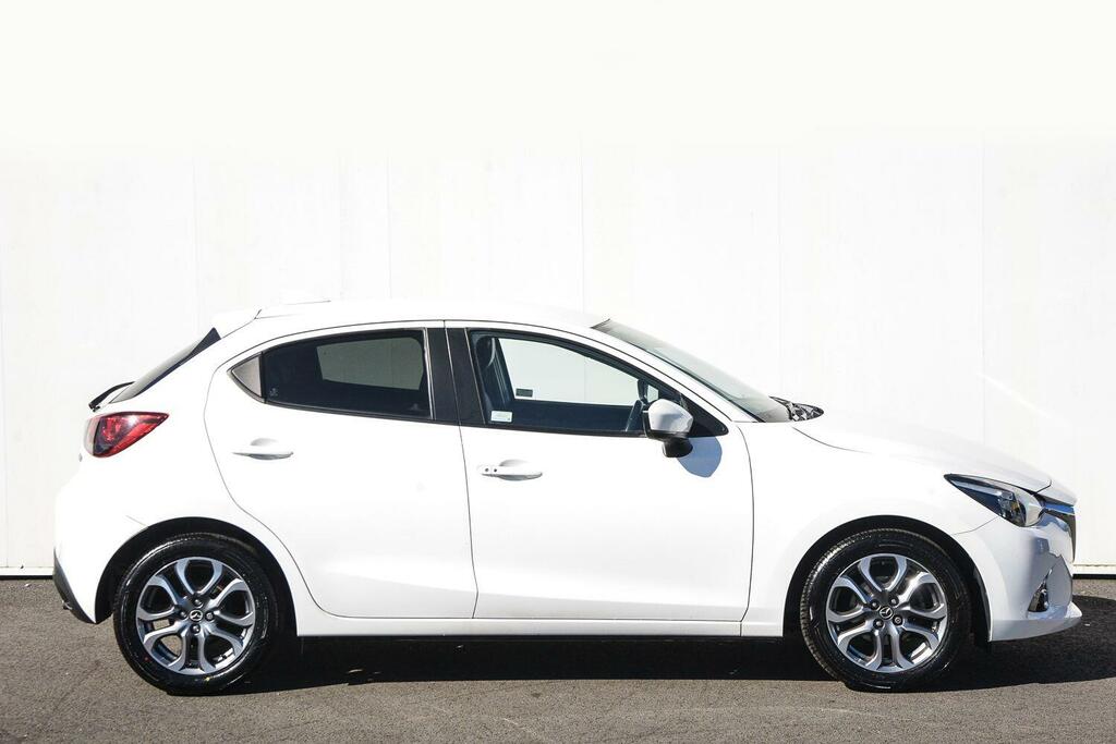 Mazda 2 1.5 Gt Sport Nav White #5