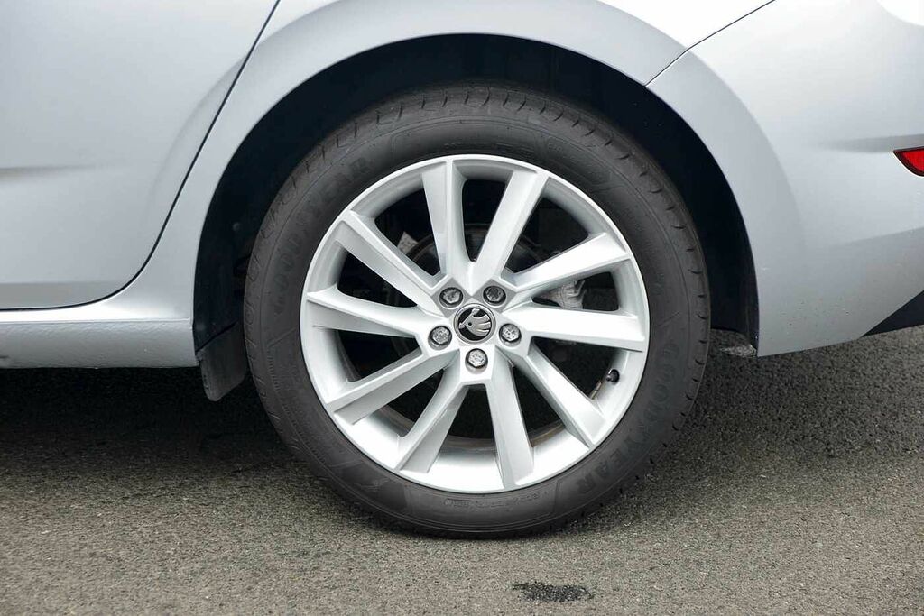 Skoda Scala 1.5 Tsi Se L Silver #5