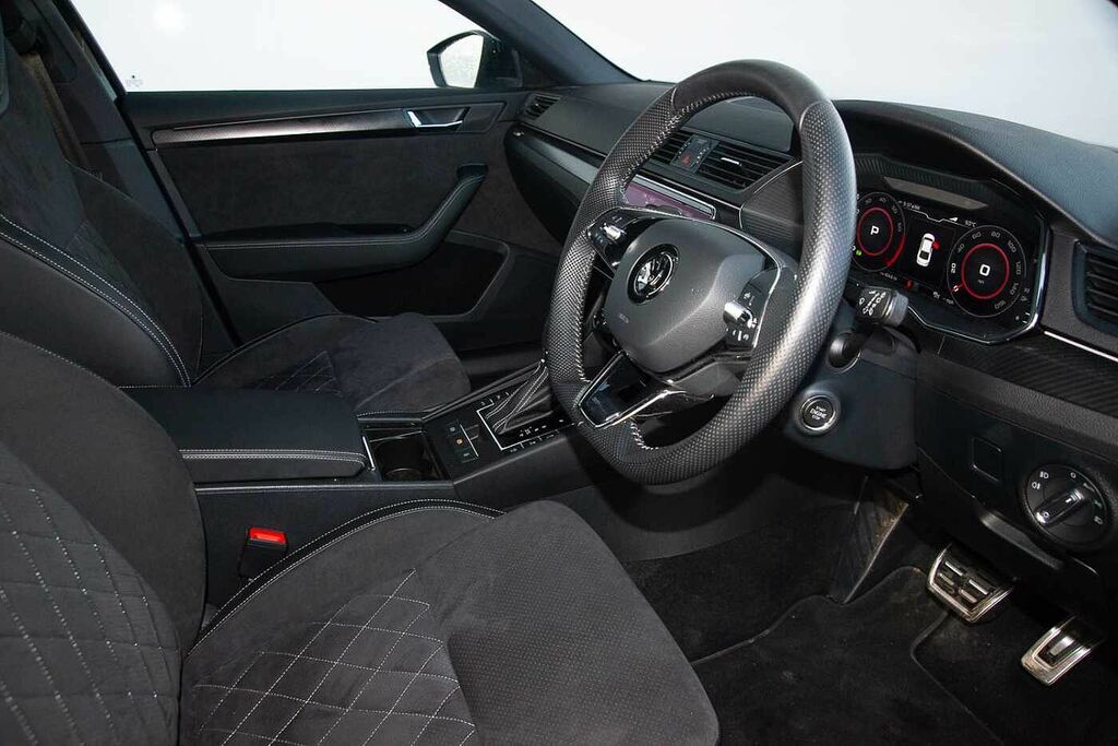 Skoda Superb 2.0 Tsi 190 Sport Line Plus Dsg Black #6