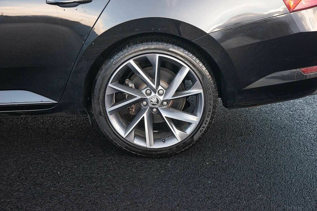Skoda Superb 2.0 Tsi 190 Sport Line Plus Dsg Black #5