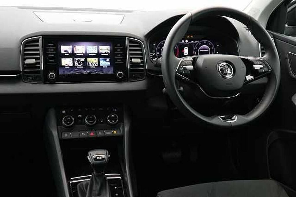 Skoda Karoq 1.5 Tsi Se L Dsg Black #2