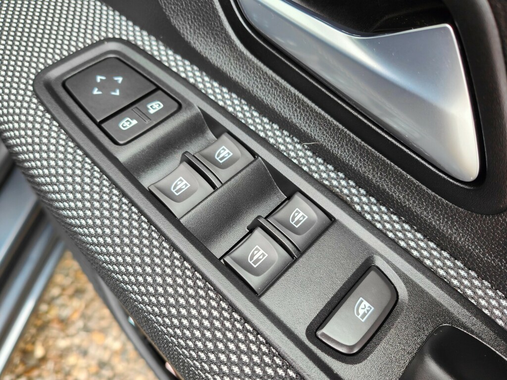 Dacia Sandero Comfort Black #11