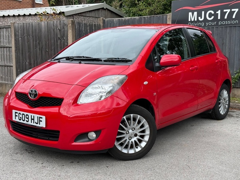 Toyota Yaris 1.33 Dual Vvt-i Sr Red #3