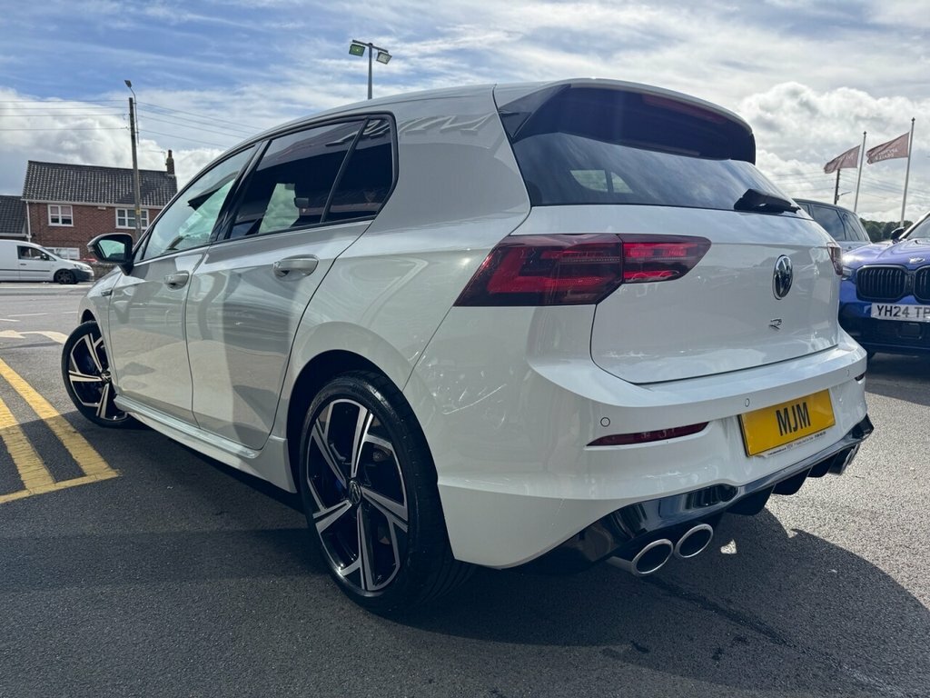 Volkswagen Golf Petrol RF23VZX White #2