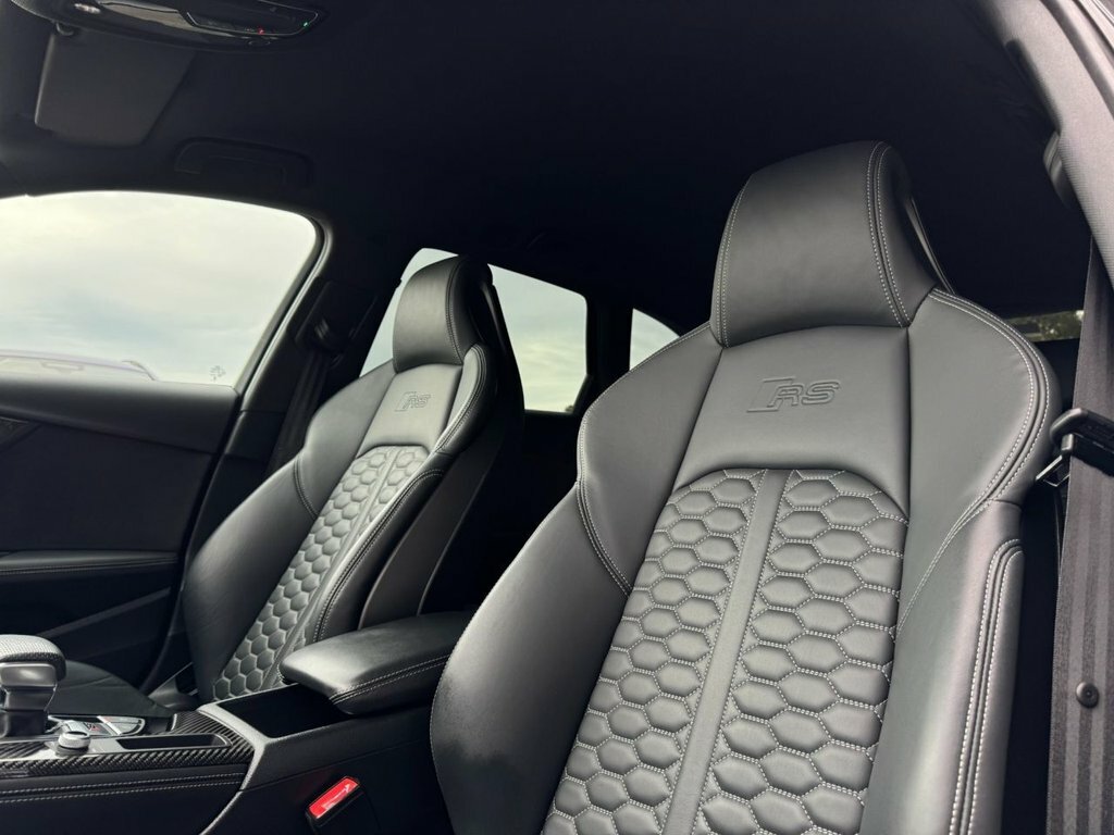 Audi RS4 Avant Petrol Black #3