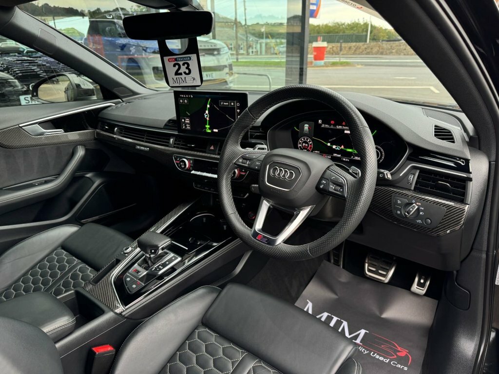 Audi RS4 Avant Petrol Black #4
