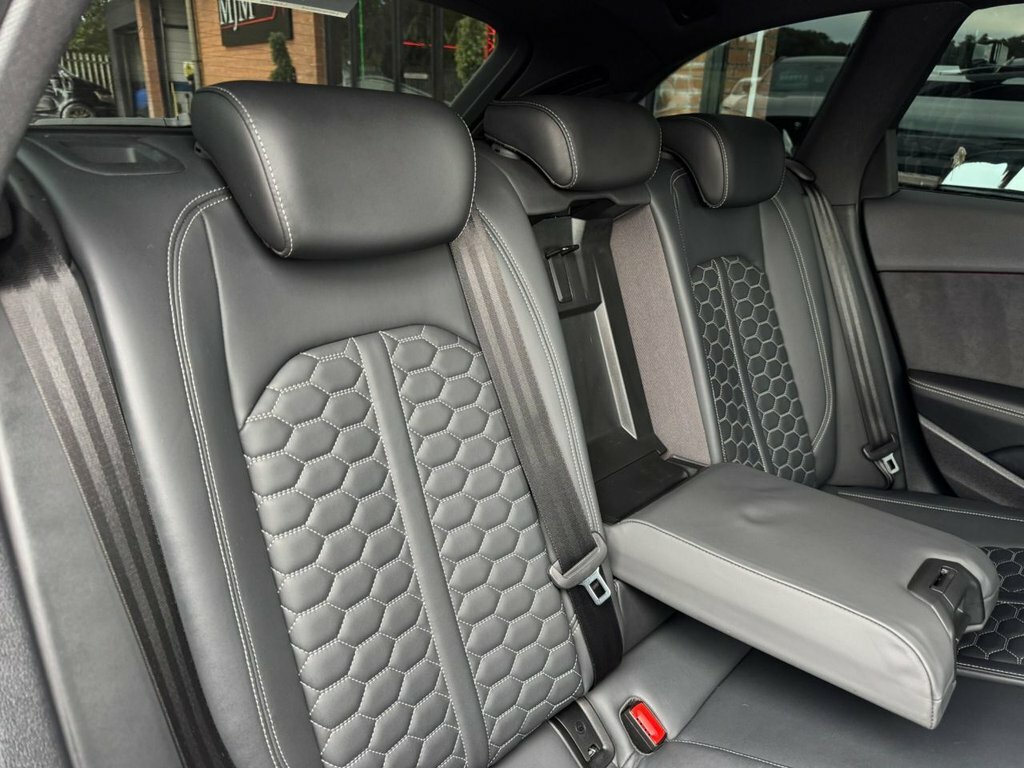 Audi RS4 Avant Rs 4 Avant 450 Ps Tiptronic Black #34