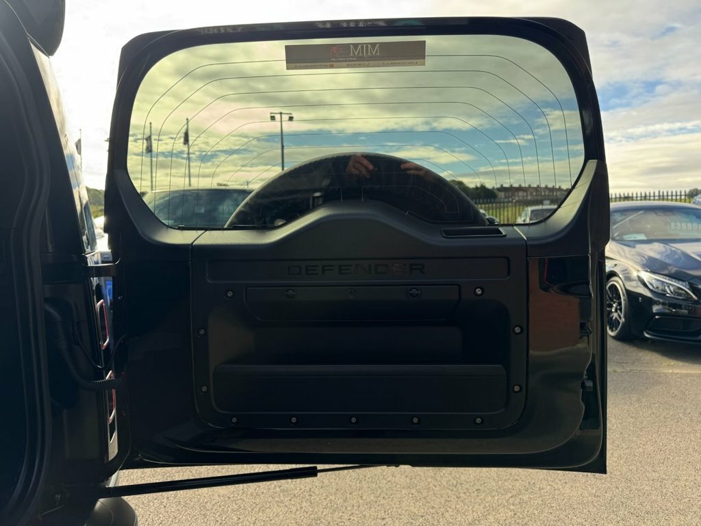 Land Rover Defender 3.0 D200 Hard Top 3 Seat Blue #35