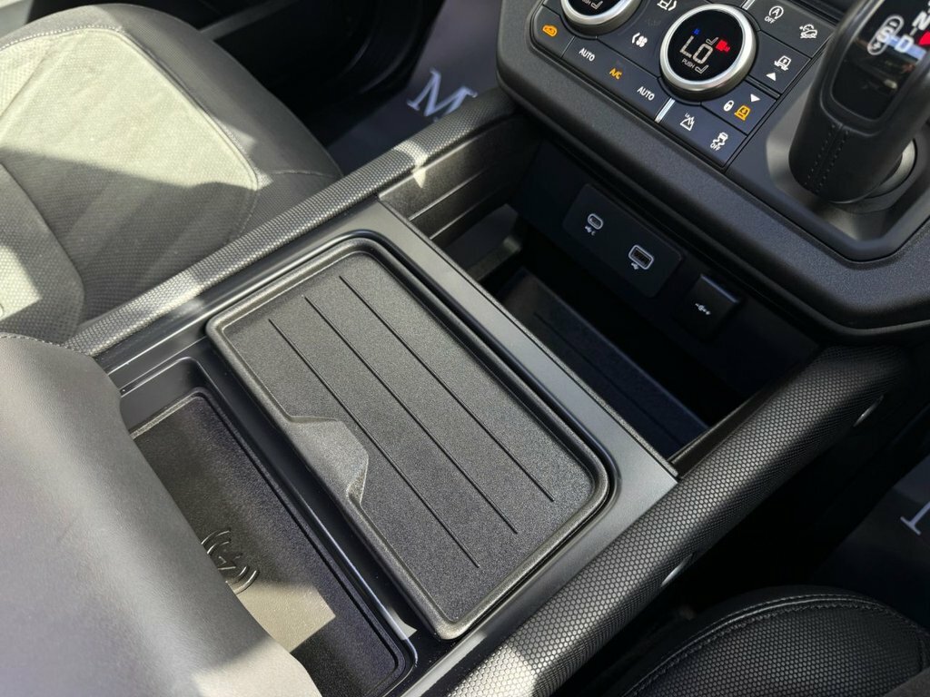 Land Rover Defender 3.0 D200 Hard Top 3 Seat Blue #61