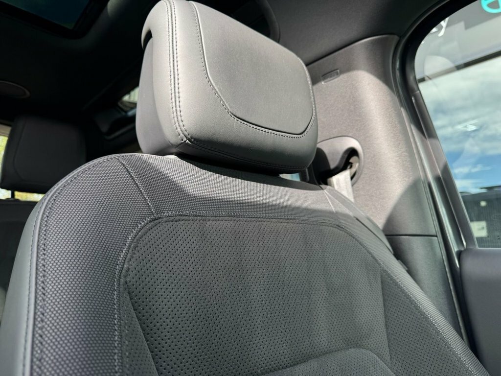 Land Rover Defender 3.0 D200 Hard Top 3 Seat Blue #63