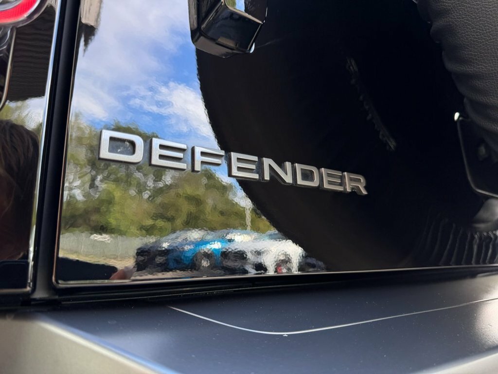 Land Rover Defender 3.0 D200 Hard Top 3 Seat Blue #28