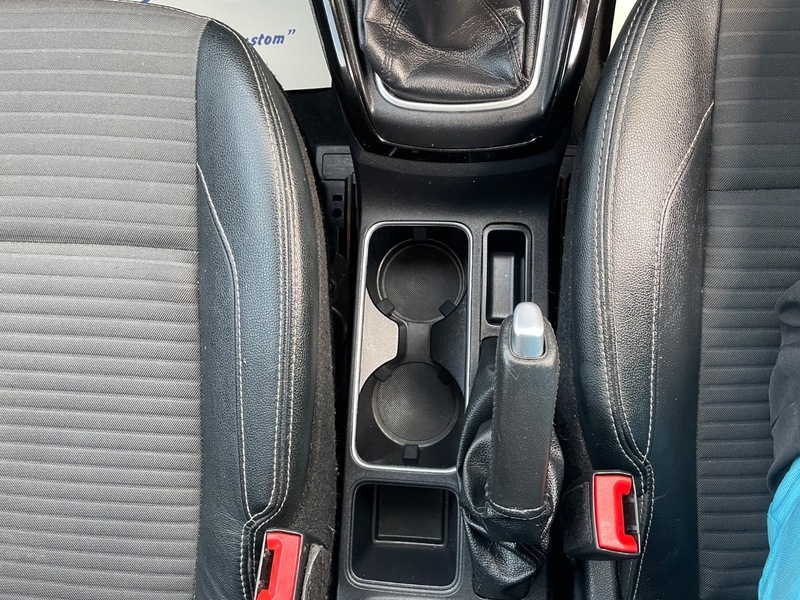 Ford Ecosport Hatchback Red #23