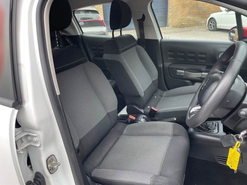 Citroen C3 Feel White #17