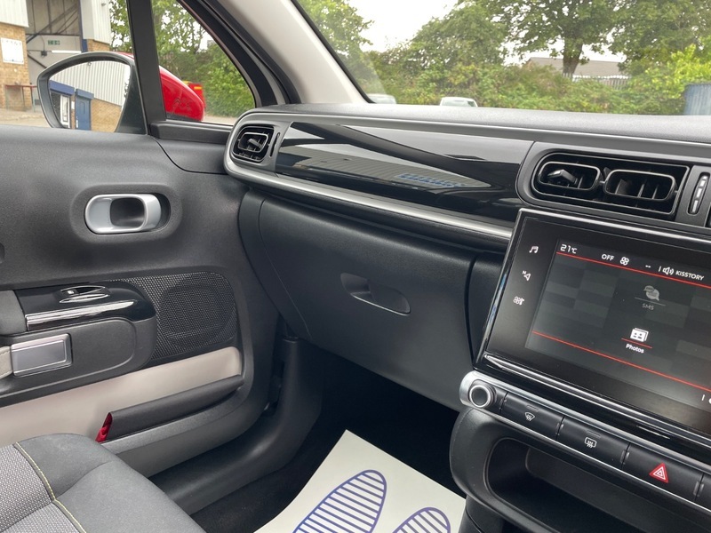 Citroen C3 Feel White #32
