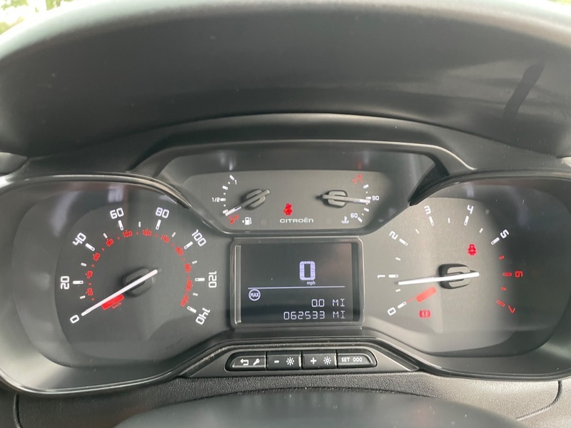 Citroen C3 Feel White #23