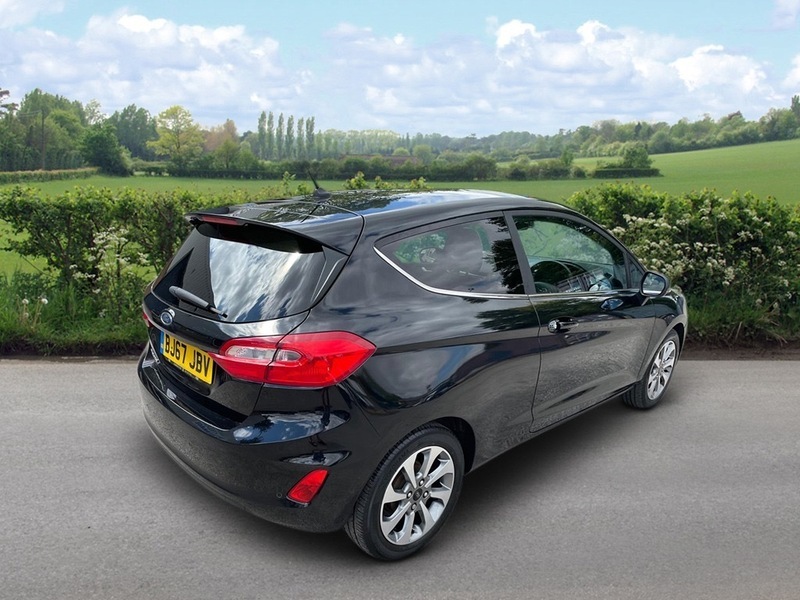 Ford Fiesta Zetec Black #4
