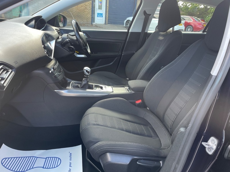 Peugeot 308 Active Grey #35