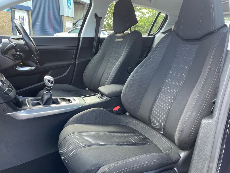 Peugeot 308 Active Grey #36
