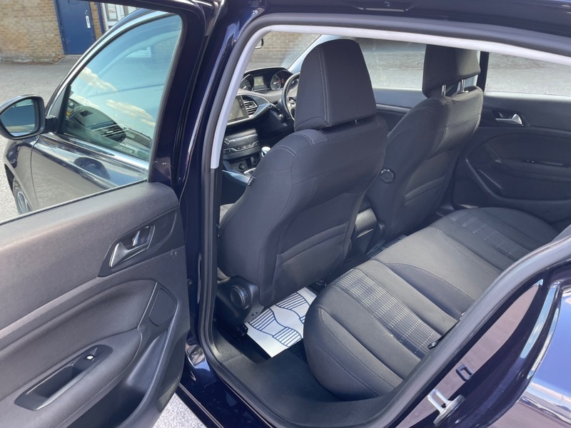 Peugeot 308 Active Grey #38