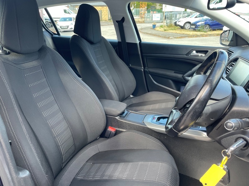 Peugeot 308 Active Grey #17
