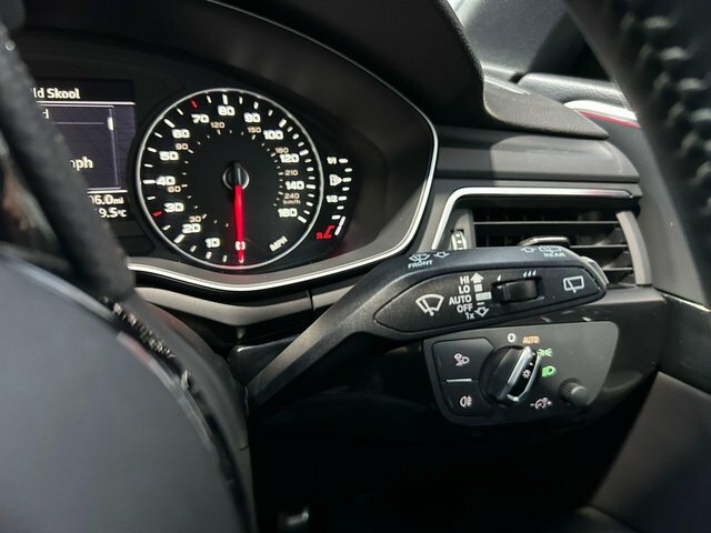 Audi A4 Avant Sport Black #34