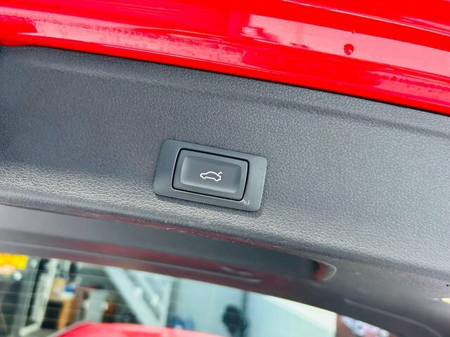Audi A4 Avant Sport Black #16