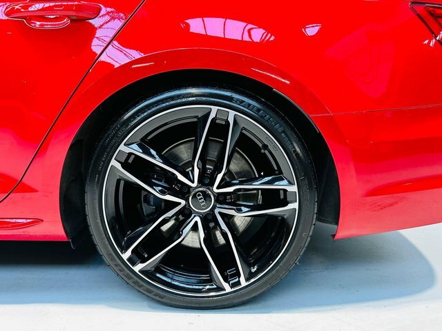 Audi A4 Avant Sport Black #15